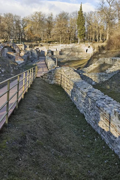 Vista Del Atardecer Los Antiguos Baños Termales Diocletianopolis Ciudad Hisarya — Foto de Stock