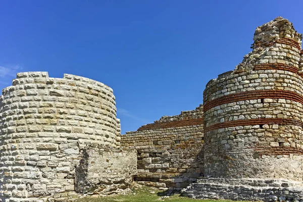 Ruinas Antiguas Fortificaciones Entrada Del Casco Antiguo Nessebar Región Burgas — Foto de Stock