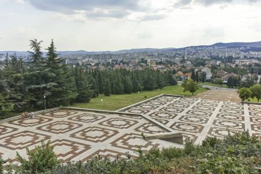 Stara Zagora, Bulgaristan - 5 Ağustos 2018: Panoramik şehir Stara Zagora, Bulgaristan