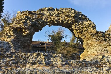 Antik Roma şehri Diocletianopolis, Hisarya kasaba, Plovdiv Bölge, Bulgaristan surlarının kalıntıları gün batımı görünümü