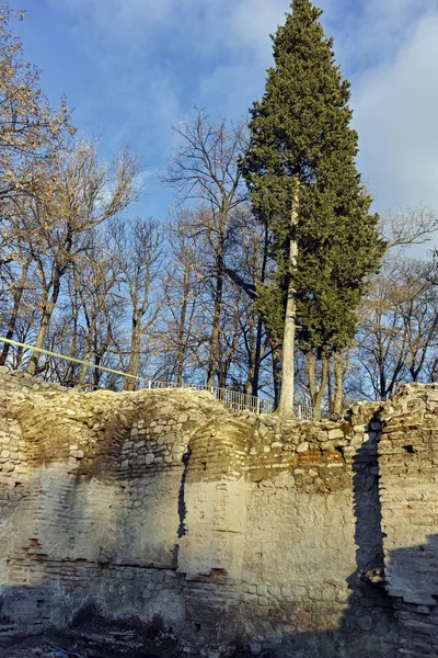 Gün Batımı Görünümü Antik Termal Banyoları Diocletianopolis Hisarya Kasaba Plovdiv — Stok fotoğraf