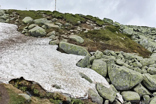 Manzara Vitosha Mountain yakınındaki Cherni Vrah tepe, Sofya şehir bölge, Bulgaristan