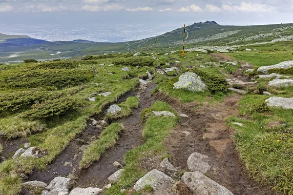 Manzara Vitosha Mountain yakınındaki Cherni Vrah tepe, Sofya şehir bölge, Bulgaristan