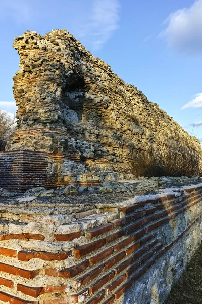 Sunset Panorama Ruins Fortifications Ancient Roman City Diocletianopolis Town Hisarya — Stock Photo, Image