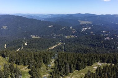 Rodop Dağları'nın yaz yataydan Snezhanka tepe bölge Smolyan, Bulgaristan