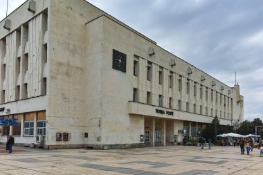 Plovdiv, Bulgaristan - 7 Mayıs 2018: Merkez yayalara Şehir Plovdiv, Bulgaristan, binalar