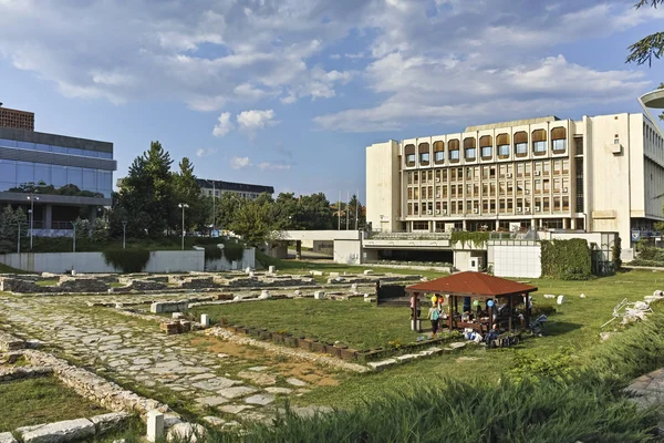 Stara Zagora Bulgarie Août 2018 Bibliothèque Régionale Ruines Ville Romaine — Photo