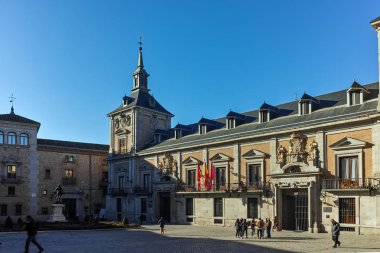 Madrid, İspanya - 22 Ocak 2018: Görünüm Plaza de la Villa şehir Madrid, İspanya, Amazing