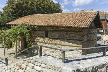 Nessebar, Bulgaristan - 12 Ağustos 2018: Antik kilise kutsal Savior (St. Kaplıcalar) kasaba Nessebar, Burgaz bölge, Bulgaristan