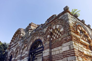 Nessebar, Bulgaristan - 12 Ağustos 2018: Harabeleri antik kilise kutsal meleklerden Michael ve Gabriel Nessebar kasaba, Burgaz bölge, Bulgaristan