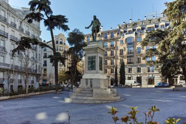 Madrid, İspanya - 22 Ocak 2018: Heykel, Miguel de Cervantes Madrid şehir, İspanya