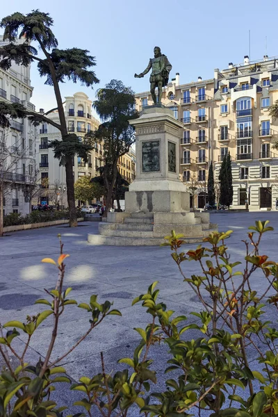 Madrid Spanje Januari 2018 Standbeeld Van Miguel Cervantes Stad Van — Stockfoto