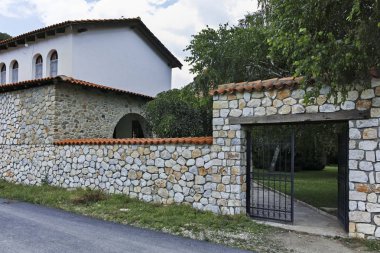 Ustrumca şehir, Kuzey Makedonya Cumhuriyeti yakınındaki Vodoca Manastırı Saint Leontius binasında Ortaçağ