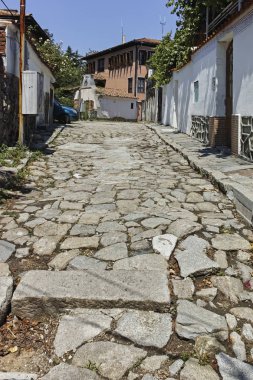Plovdiv, Bulgaristan - 5 Temmuz 2018: Tipik sokak cobblestones eski şehir şehir Plovdiv, Bulgaristan