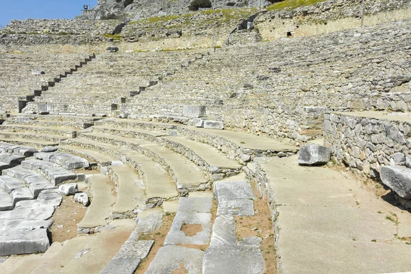 Ερείπια Του Αρχαίου Θεάτρου Στην Αντίκα Πόλη Των Φιλίππων Της — Φωτογραφία Αρχείου