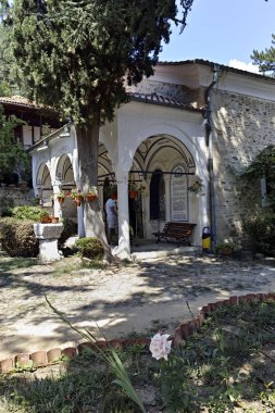 Maglizh Manastırı, Bulgaristan-5 Ağustos 2018: Ortaçağ Maglizh manastır Panoraması Saint Nicholas, Stara Zagora bölgesi, Bulgaristan