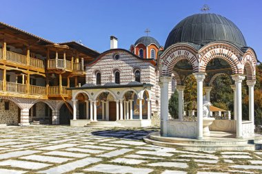 Gigintsy Manastırı, Bulgaristan - 7 Ekim 2018: Ortaçağ Çarnogorski (Gigintsy) Manastırı St. Kozma ve Damyan, Pernik Bölgesi, Bulgaristan