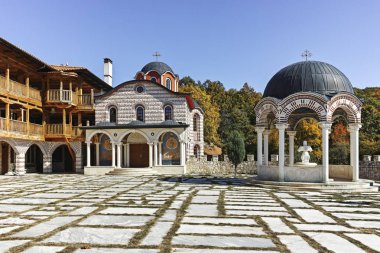 Gigintsy Manastırı, Bulgaristan - 7 Ekim 2018: Ortaçağ Çarnogorski (Gigintsy) Manastırı St. Kozma ve Damyan, Pernik Bölgesi, Bulgaristan