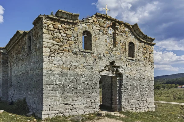 Zhrebchevo Rezervuarı Nın Dibindeki Rila Aziziye Yahya Nın Terk Edilmiş — Stok fotoğraf