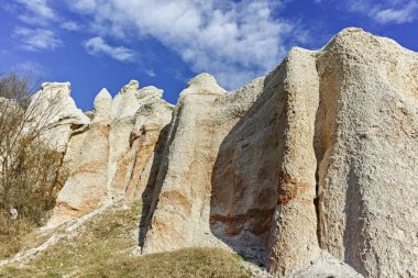 Kaya Oluşumu Taş Düğün yakınındaki şehir Kırcaali, Bulgaristan