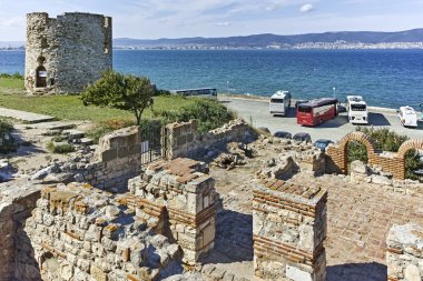 Nessebar, Bulgaristan - 12 Ağustos 2018: Harabeleri, antik kilise kutsal anne Eleusa kasaba Nessebar, Burgaz bölge, Bulgaristan