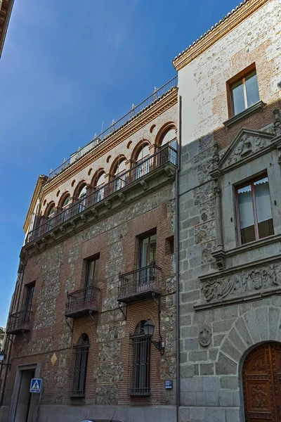 西班牙马德里 2018年1月23日 西班牙马德里城市典型建筑和街道的门面 — 图库照片