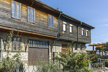 Nessebar, Bulgaristan - 12 Ağustos 2018: Tipik sokak eski kasaba Nessebar, Burgaz bölge, Bulgaristan