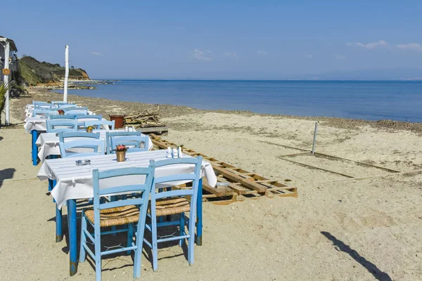 Nea Fokea Kassandra Grecia Marzo 2019 Restaurante Típico Griego Playa —  Fotos de Stock