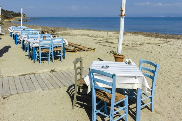 Nea Fokea Kassandra Grecia Marzo 2019 Restaurante Típico Griego Playa —  Fotos de Stock