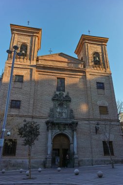 Madrid, Ispanya-Ocak 24, 2018: Iglesia de San Martin de Tours of Madrid, Ispanya sabah görünümü