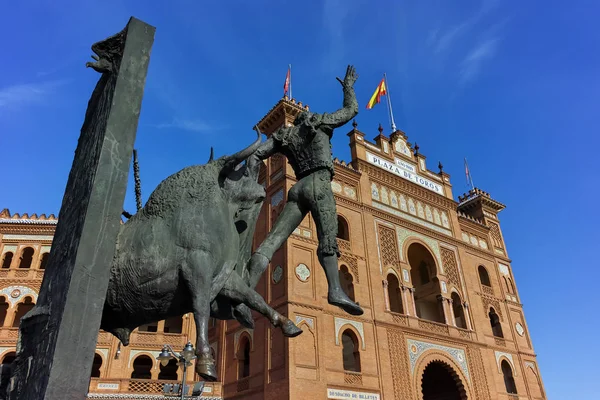 Madrid Spanyolország Január 2018 Szobor Előtt Las Ventas Bikaviadal Plaza — Stock Fotó