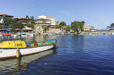 Nessebar Limanı ve eski şehir tekne, Bulgaristan