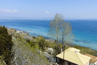 Afytos şehrinin panoramik manzarası, Chalkidiki, Yunanistan