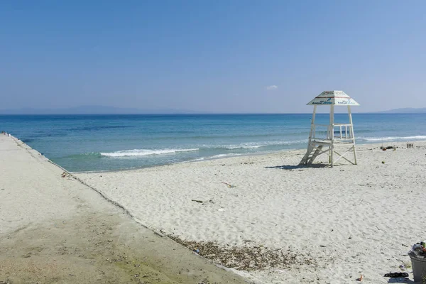 Panoramablick auf den Strand des Ferienortes Kallithea, chalkidiki, gree — Stockfoto