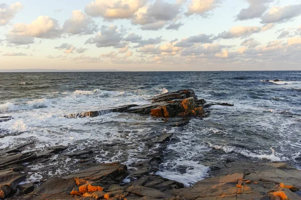 Sunset Landscape of coastline of Chernomorets, Bulgaria — Stock Photo, Image