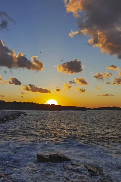 チェルノモレツの海岸線の夕日の風景, ブルガリア — ストック写真