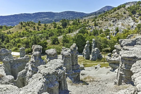 Felsformation die Steinpuppen von Kuklica, Republik Mazedonien — Stockfoto