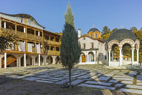 中世纪吉金西修道院， 保加利亚 — 图库照片