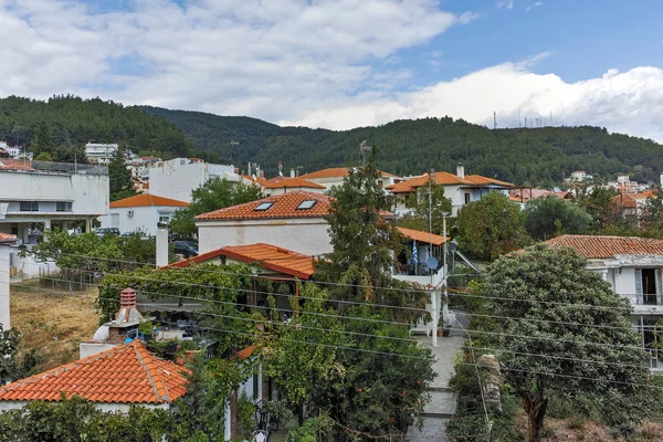 Straße und altes haus in der altstadt xanthi, griechenland — Stockfoto