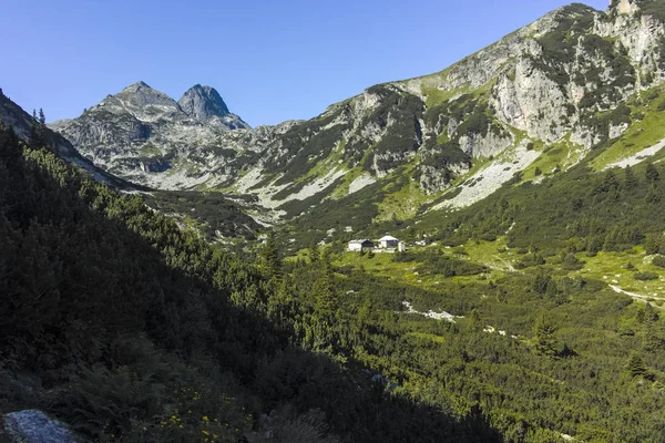 Paisagem de verão de Malyovitsa pico, Rila Montanha — Fotografia de Stock