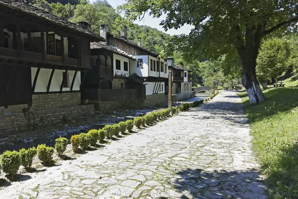 Architektonischer ethnographischer Komplex etar, bulgaria — Stockfoto