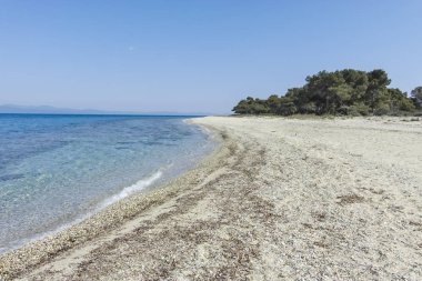 Kassandra Yarımadası'ndaki Lagün Plajı, Chalkidiki, Yunanistan