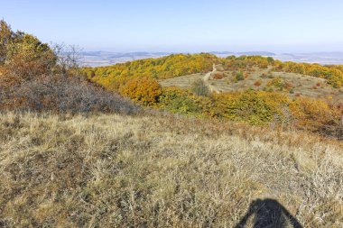 Cherna Gora (Monte Negro) dağının sonbahar manzarası, Bulgaristan