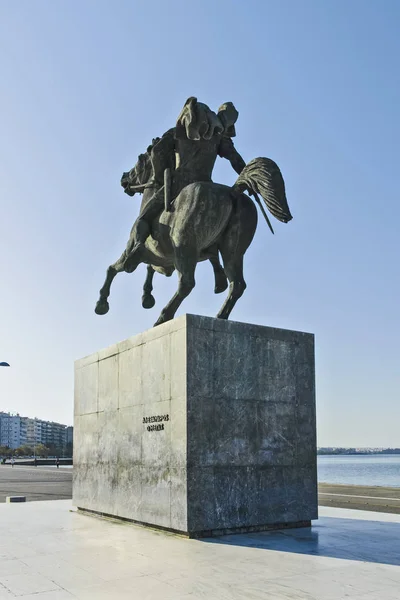 Alexander det stora monumentet i staden Thessaloniki, Grekland — Stockfoto