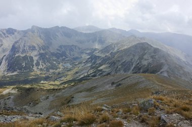 Musala zirvesinden panoramik manzara, Rila dağı, Bulgaristan