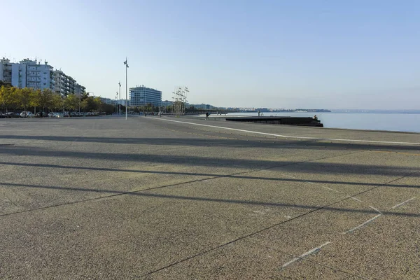 Panorama van de dijk van de stad Thessaloniki, Griekenland — Stockfoto