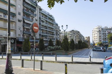 Yunanistan 'ın Selanik kentindeki tipik cadde