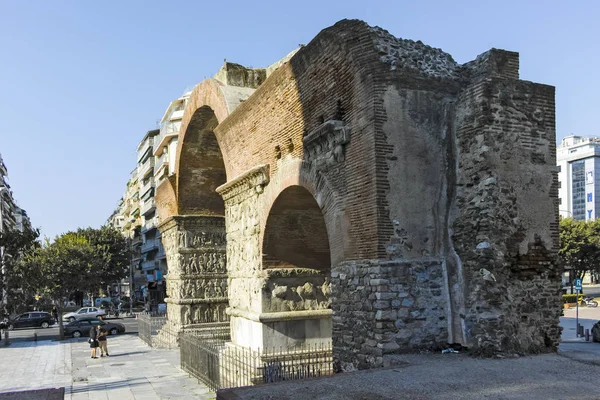 Yunanistan 'ın Selanik kentinde bulunan Galerius Roma Kemeri — Stok fotoğraf