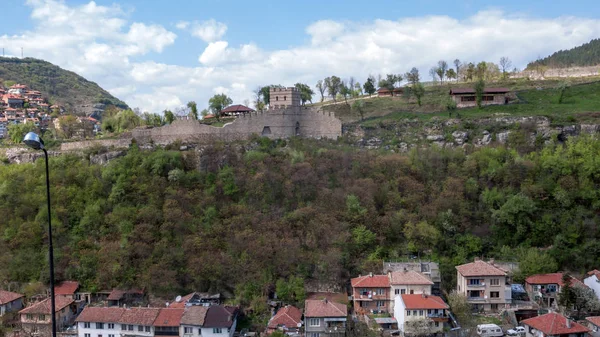 Ruiny średniowiecznej twierdzy Tsarevets, Veliko Tarnovo, Bułgaria — Zdjęcie stockowe