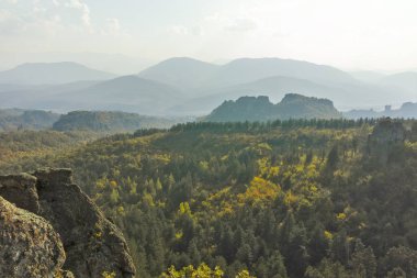 Bulgaristan 'ın Belogradchik Kayalarının Kaya oluşum manzarası